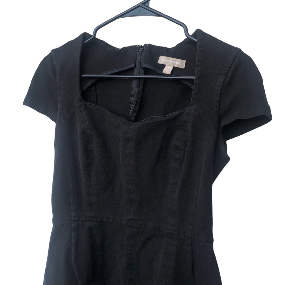 Banana Republic Little Black Sheath Dress size 8 - Picture 3 of 8